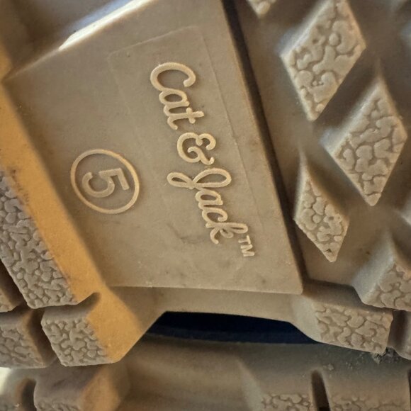 Cat & Jack Toddler Boys Black Winter Boots Size 5 Insulated Hook and Loop‎ Close - Picture 7 of 7